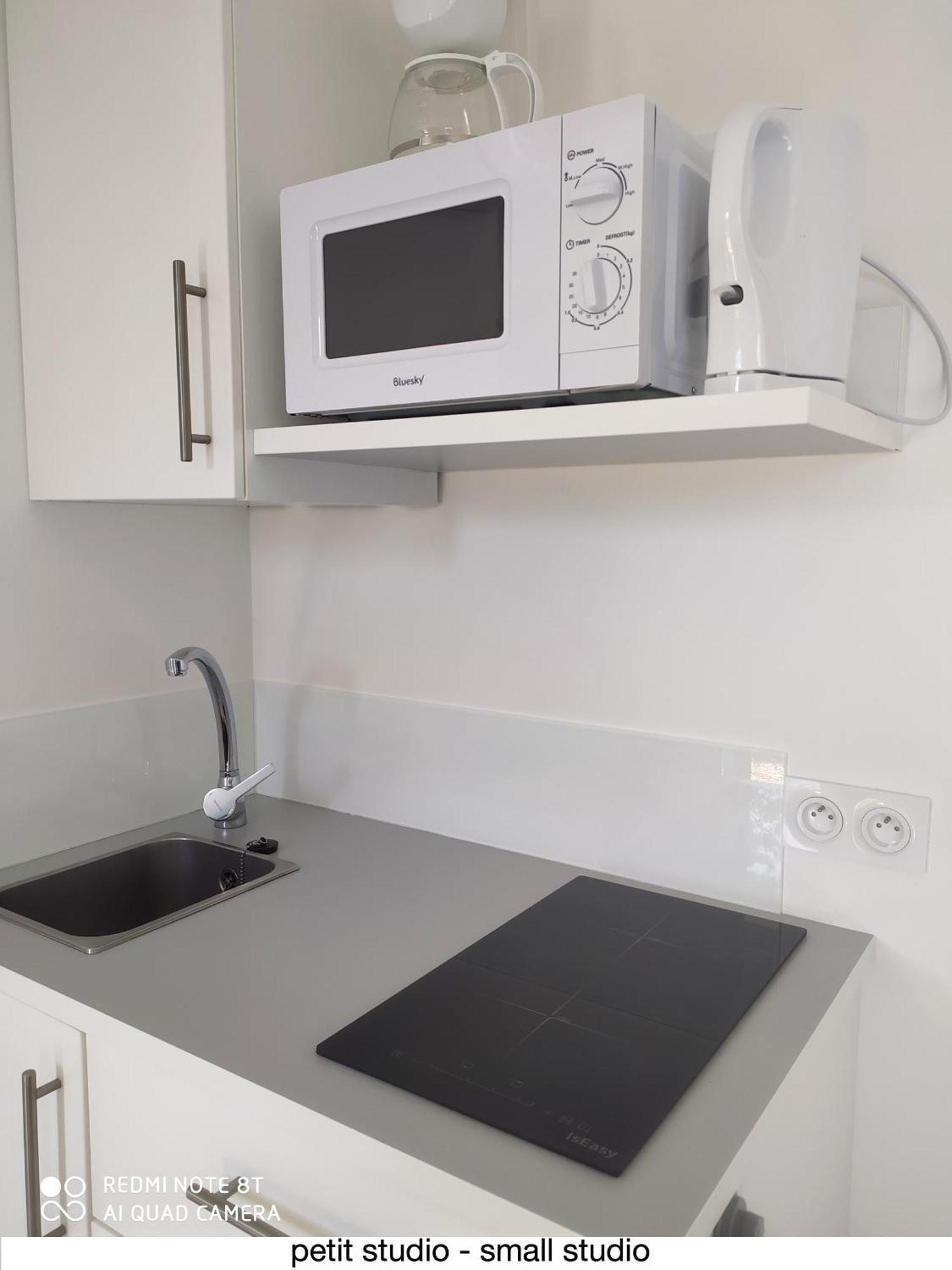 456 Chemin De La Pinede Apartment