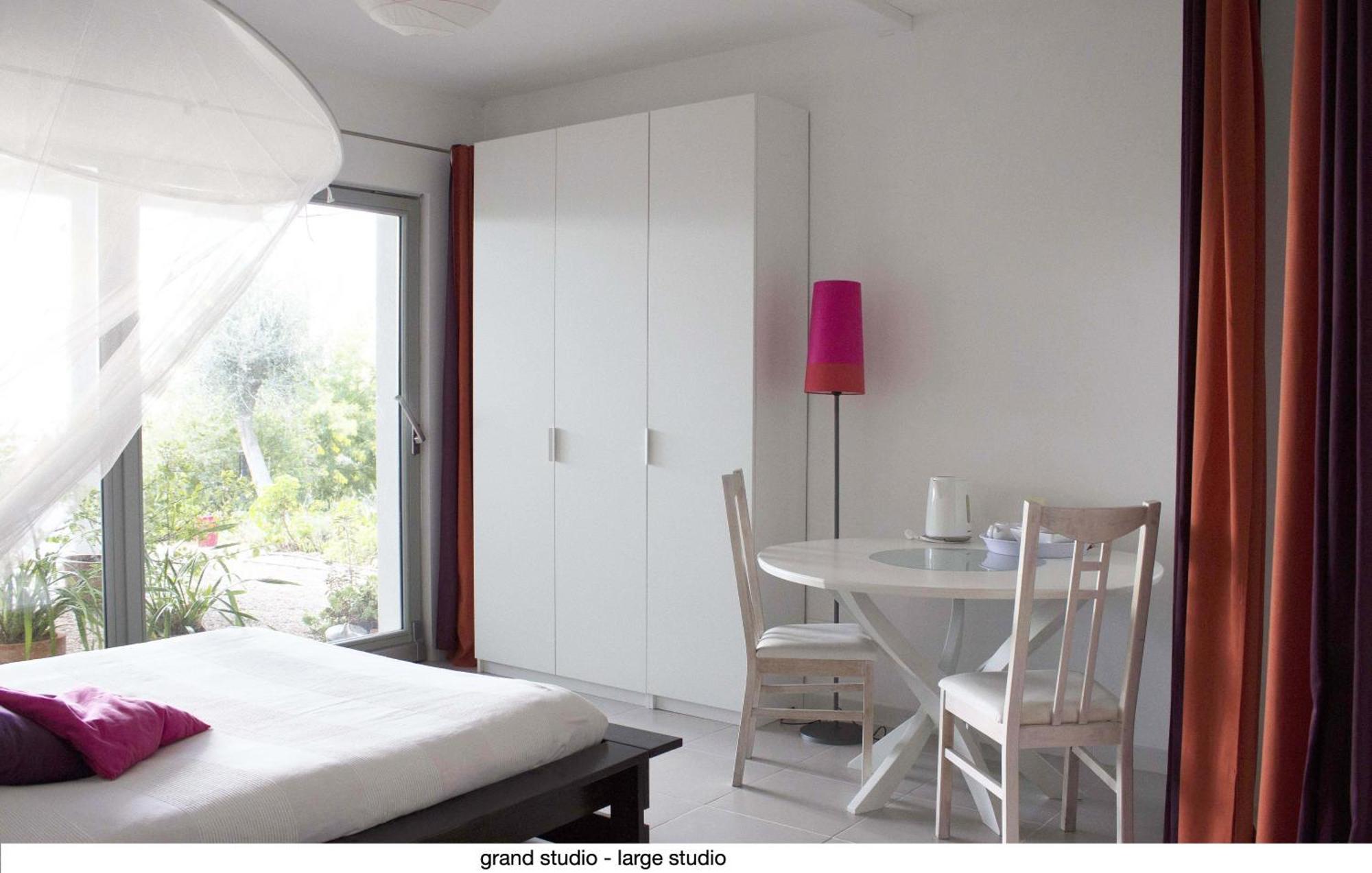 Appartement 456 Chemin De La Pinede Menton
